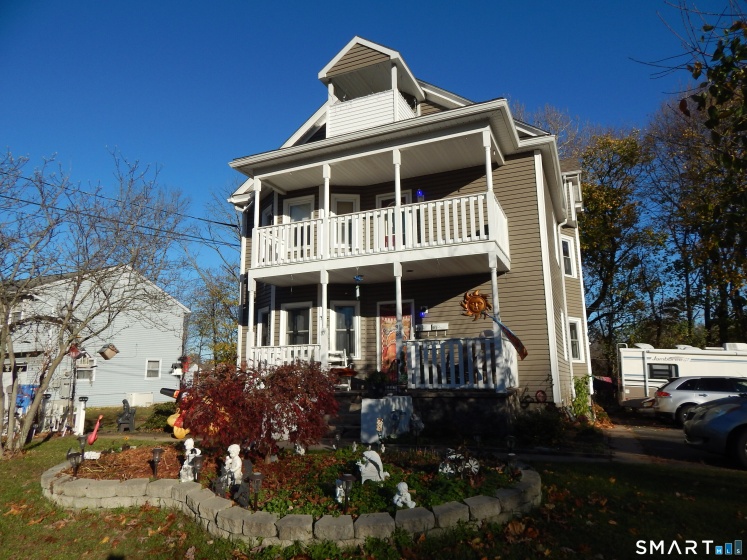 91 Holden, Bristol, 06010, 2 Bedrooms Bedrooms, 0 ,1 BathroomBathrooms,Residential Rental,For Sale,Holden,0,24168630