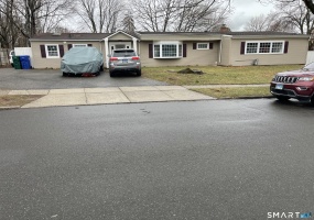 430 Albert, Stratford, 06614, 5 Bedrooms Bedrooms, 0 ,2 BathroomsBathrooms,Single Family For Sale,For Sale,Albert,0,24162070