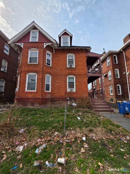 69 Babcock, Hartford, 06106, 6 Bedrooms Bedrooms, 0 ,3 BathroomsBathrooms,Multi-family For Sale,For Sale,Babcock,0,24169661