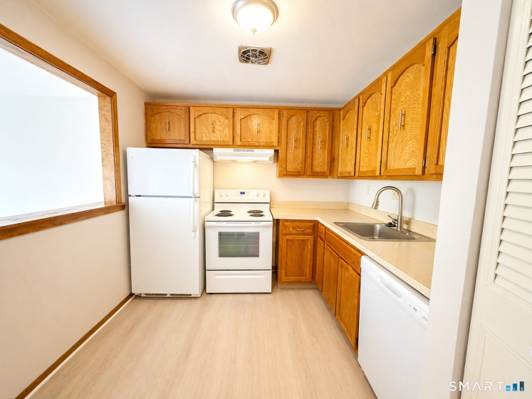 200 Laura, Rocky Hill, 06067, 1 Bedroom Bedrooms, 0 ,1 BathroomBathrooms,Residential Rental,For Sale,Laura,0,24169802