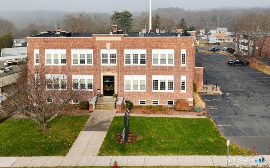 985 Farmington, Bristol, 06010, 0 , 0 ,0,Commercial For Lease,For Rent,Farmington,0,24170506