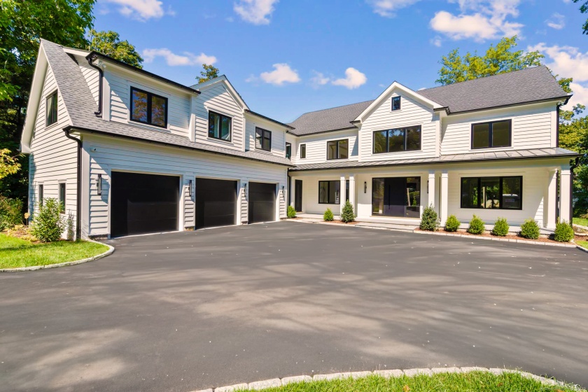 72 Old Kings, Darien, 06820, 5 Bedrooms Bedrooms, 0 ,4 BathroomsBathrooms,Single Family For Sale,For Sale,Old Kings,0,24144031