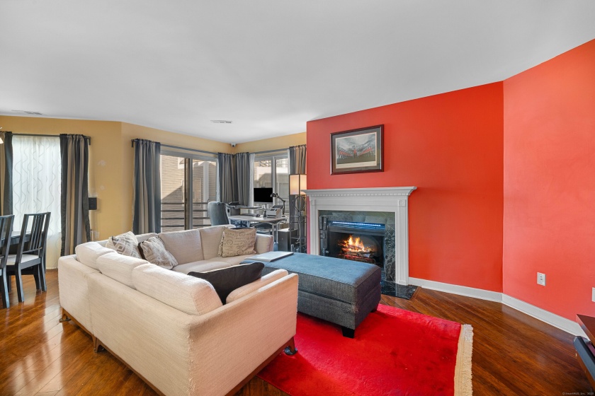 117 Harbour, New Haven, 06519, 2 Bedrooms Bedrooms, 0 ,2 BathroomsBathrooms,Condo/co-op For Sale,For Sale,Harbour,0,24170386