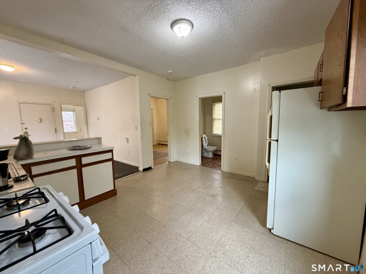 132 Locust, Waterbury, 06704, 2 Bedrooms Bedrooms, 0 ,1 BathroomBathrooms,Residential Rental,For Sale,Locust,0,24171403