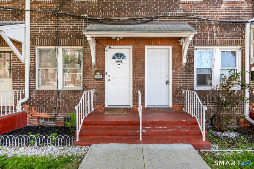 1040 Connecticut, Bridgeport, 06607, 2 Bedrooms Bedrooms, 0 ,1 BathroomBathrooms,Condo/co-op For Sale,For Sale,Connecticut,0,24171451