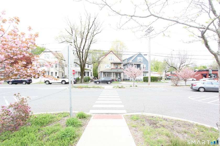 46 Dayton, New Haven, 06515, 8 Bedrooms Bedrooms, 0 ,3 BathroomsBathrooms,Multi-family For Sale,For Sale,Dayton,0,24171537