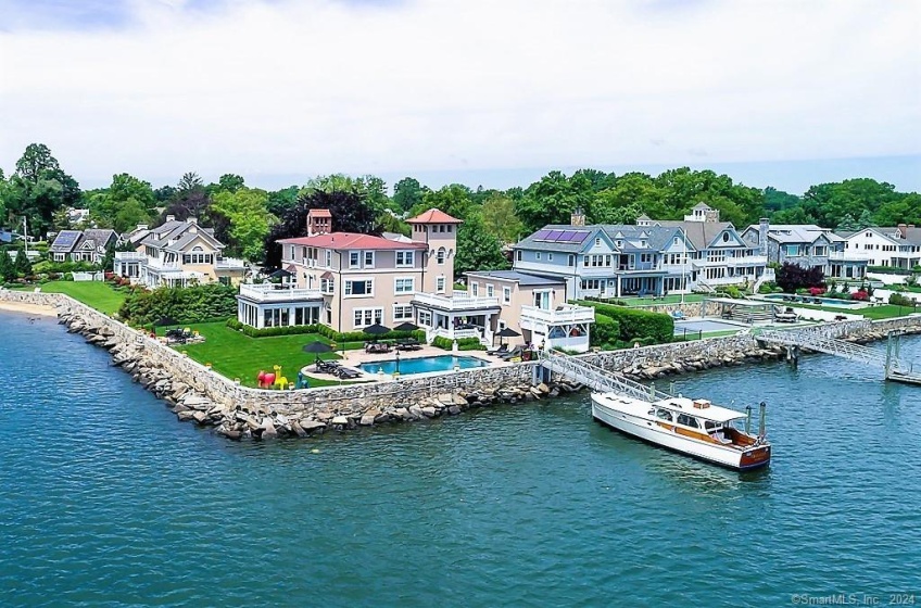 144 Davenport, Stamford, 06902, 6 Bedrooms Bedrooms, 0 ,5 BathroomsBathrooms,Residential Rental,For Sale,Davenport,0,24171763