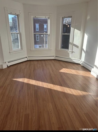 144 Putnam, Hartford, 06106, 2 Bedrooms Bedrooms, 0 ,2 BathroomsBathrooms,Residential Rental,For Sale,Putnam,0,24171661