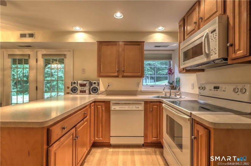 18 Gaylor, Monroe, 06468, 1 Bedroom Bedrooms, 0 ,1 BathroomBathrooms,Residential Rental,For Sale,Gaylor,0,24171905