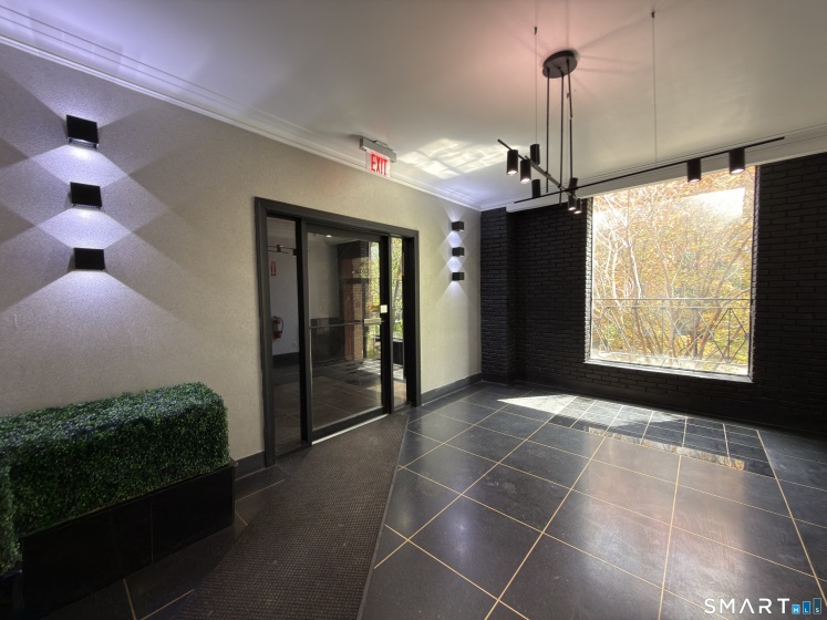 28 Strawberry Hill, Stamford, 06905, 2 Bedrooms Bedrooms, 0 ,1 BathroomBathrooms,Residential Rental,For Sale,Strawberry Hill,0,24172187