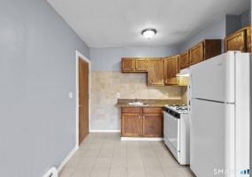 26-28 Lawrence, Hartford, 06106, 2 Bedrooms Bedrooms, 0 ,1 BathroomBathrooms,Residential Rental,For Sale,Lawrence,0,24171119