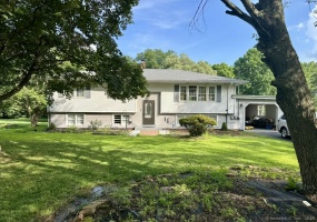 660 East, Suffield, 06078, 4 Bedrooms Bedrooms, 0 ,2 BathroomsBathrooms,Single Family For Sale,For Sale,East,0,24116286