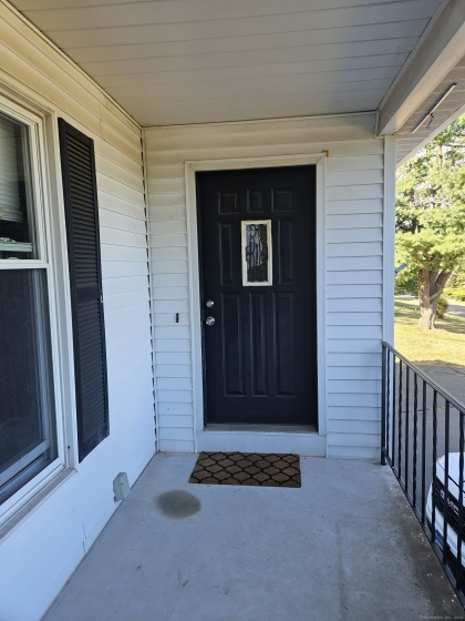 49 Long Meadow, Meriden, 06450, 1 Bedroom Bedrooms, 0 ,3 BathroomsBathrooms,Residential Rental,For Sale,Long Meadow,0,24172542