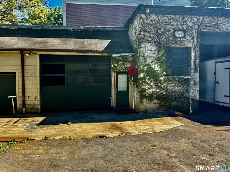 117 North, Stamford, 06901, 6 Bedrooms Bedrooms, 0 ,0,Multi-family For Sale,For Sale,North,0,24172573