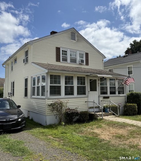 16 Springfield, Old Lyme, 06371, 3 Bedrooms Bedrooms, 0 ,2 BathroomsBathrooms,Residential Rental,For Sale,Springfield,0,24172744