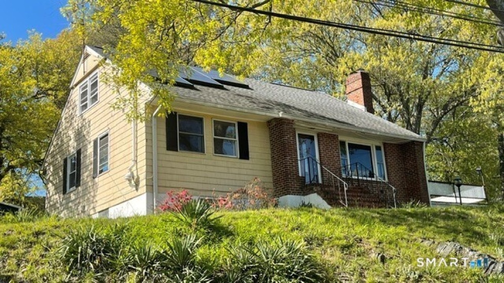 310 Douglas, Bridgeport, 06606, 3 Bedrooms Bedrooms, 0 ,1 BathroomBathrooms,Single Family For Sale,For Sale,Douglas,0,24172547