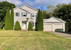 70 Grimes, Rocky Hill, 06067, 4 Bedrooms Bedrooms, 0 ,2 BathroomsBathrooms,Residential Rental,For Sale,Grimes,0,24172815 70 Grimes, Rocky Hill, 06067, 4 Bedrooms Bedrooms, 0 ,2 BathroomsBathrooms,Residential Rental,For Sale,Grimes,0,24172815