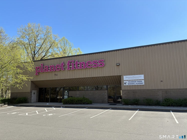 25 Lindeman, Trumbull, 06611, 0 , 0 ,0,Commercial For Lease,For Rent,Lindeman,0,24172576