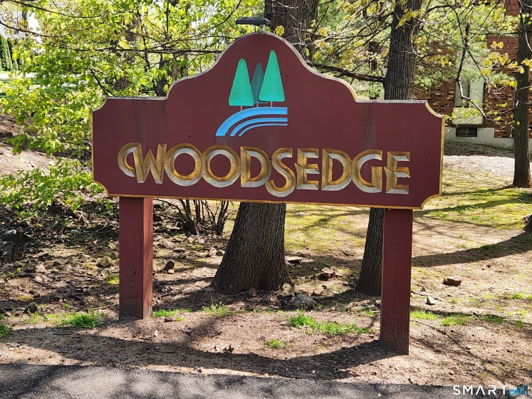 15 Woodsedge, Newington, 06111, 2 Bedrooms Bedrooms, 0 ,1 BathroomBathrooms,Residential Rental,For Sale,Woodsedge,0,24172420