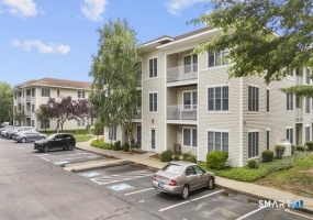468 Main, East Lyme, 06357, 1 Bedroom Bedrooms, 0 ,1 BathroomBathrooms,Condo/co-op For Sale,For Sale,Main,0,24172541