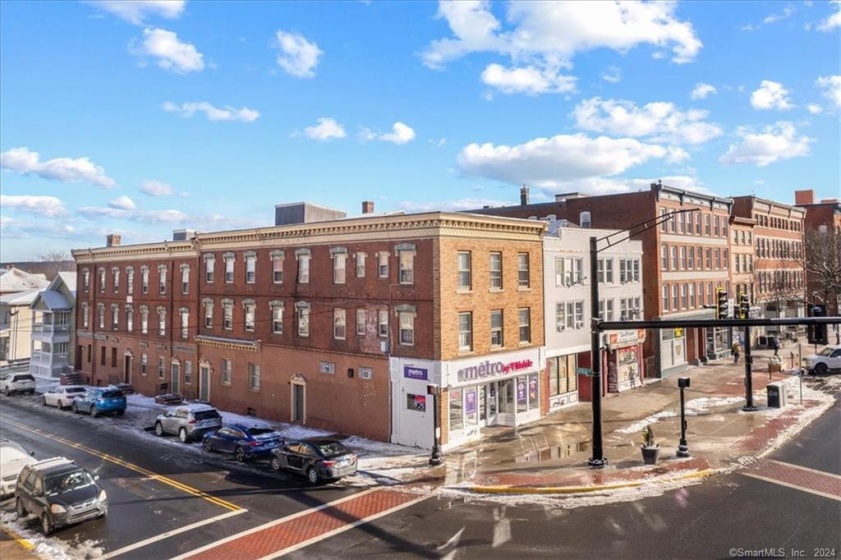 668 Main, Middletown, 06457, 0 , 0 ,21 BathroomsBathrooms,Commercial For Sale,For Sale,Main,0,24165225