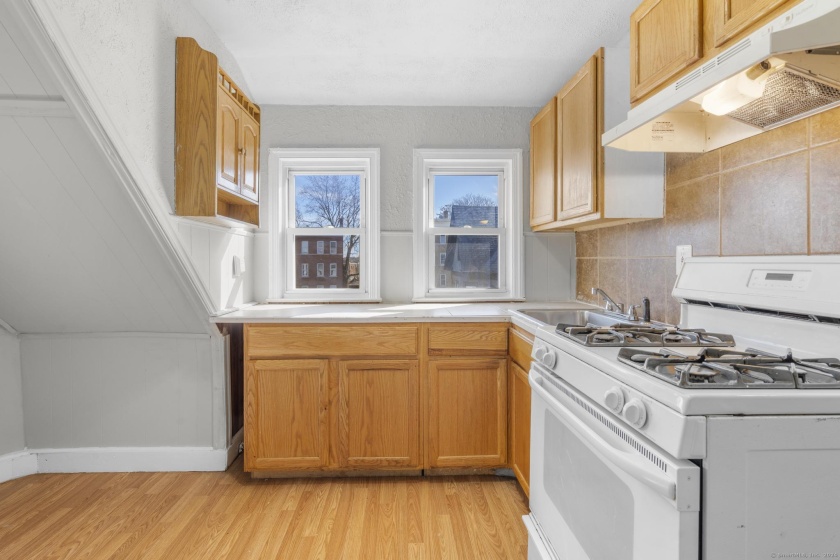 7-9 Hazel, Hartford, 06106, 2 Bedrooms Bedrooms, 0 ,1 BathroomBathrooms,Residential Rental,For Sale,Hazel,0,24173976