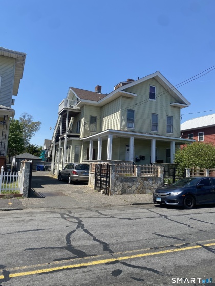 667 Noble, Bridgeport, 06608, 9 Bedrooms Bedrooms, 0 ,3 BathroomsBathrooms,Multi-family For Sale,For Sale,Noble,0,24172353