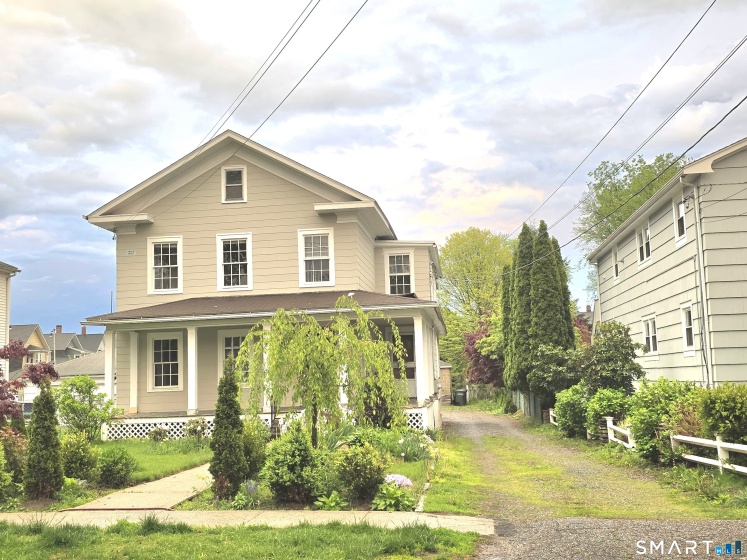 318 Grovers, Bridgeport, 06605, 4 Bedrooms Bedrooms, 0 ,1 BathroomBathrooms,Residential Rental,For Sale,Grovers,0,24174347
