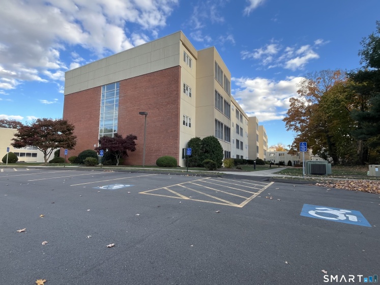 75 Washington, Hamden, 06518, 1 Bedroom Bedrooms, 0 ,1 BathroomBathrooms,Residential Rental,For Sale,Washington,0,24174946