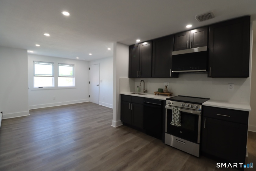 149 Garfield, New London, 06320, 1 Bedroom Bedrooms, 0 ,1 BathroomBathrooms,Residential Rental,For Sale,Garfield,0,24171478