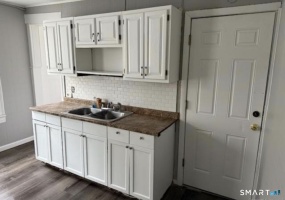 95 Center, Bridgeport, 06604, 3 Bedrooms Bedrooms, 0 ,1 BathroomBathrooms,Residential Rental,For Sale,Center,0,24175180