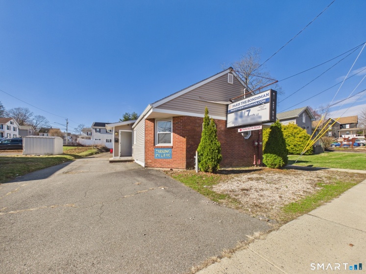 615 Main, Meriden, 06450, 0 , 0 ,3 BathroomsBathrooms,Commercial For Sale,For Sale,Main,0,24175422
