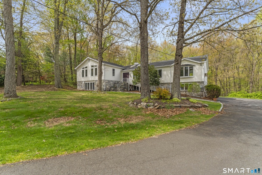 89 Cranbury, Trumbull, 06611, 4 Bedrooms Bedrooms, 0 ,4 BathroomsBathrooms,Single Family For Sale,For Sale,Cranbury,0,24175370