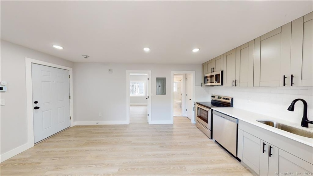107 Main, Norwalk, 06854, 1 Bedroom Bedrooms, 0 ,1 BathroomBathrooms,Residential Rental,For Sale,Main,0,24175781