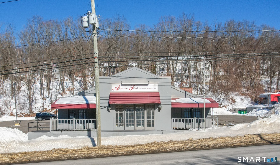496 Chase, Waterbury, 06704, 0 , 0 ,0,Commercial For Lease,For Rent,Chase,0,24175878