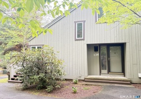 13 Bryne, Farmington, 06032, 2 Bedrooms Bedrooms, 0 ,2 BathroomsBathrooms,Condo/co-op For Sale,For Sale,Bryne,0,24162663