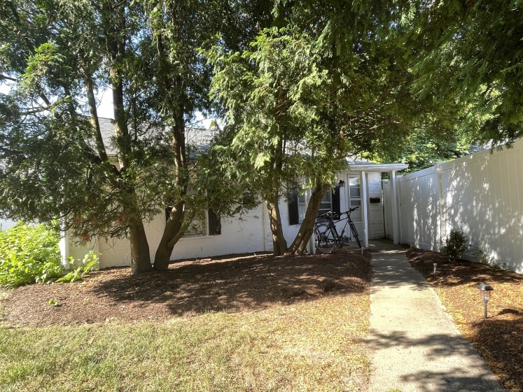 76 Hurd, Fairfield, 06824, 2 Bedrooms Bedrooms, 0 ,1 BathroomBathrooms,Residential Rental,For Sale,Hurd,0,24175871