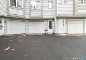 35 Pearl Lake, Waterbury, 06706, 2 Bedrooms Bedrooms, 0 ,1 BathroomBathrooms,Condo/co-op For Sale,For Sale,Pearl Lake,0,24175739
