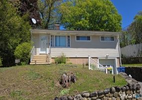 74 Oldham, Waterbury, 06705, 3 Bedrooms Bedrooms, 0 ,1 BathroomBathrooms,Single Family For Sale,For Sale,Oldham,0,24174728