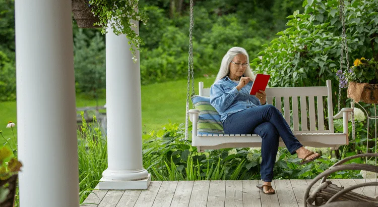 Is It Better to Buy Now or Wait for Lower Mortgage Rates?  Here’s the Tradeoff