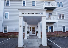 100C Danbury Road, Ridgefield, Connecticut 06877, 3 Bedrooms Bedrooms, ,2 BathroomsBathrooms,Residential Rental,For Sale,Danbury,170614177