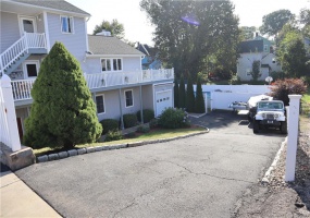 28 Smith Street, Derby, Connecticut 06418, 1 Bedroom Bedrooms, ,1 BathroomBathrooms,Residential Rental,For Sale,Smith,170614290